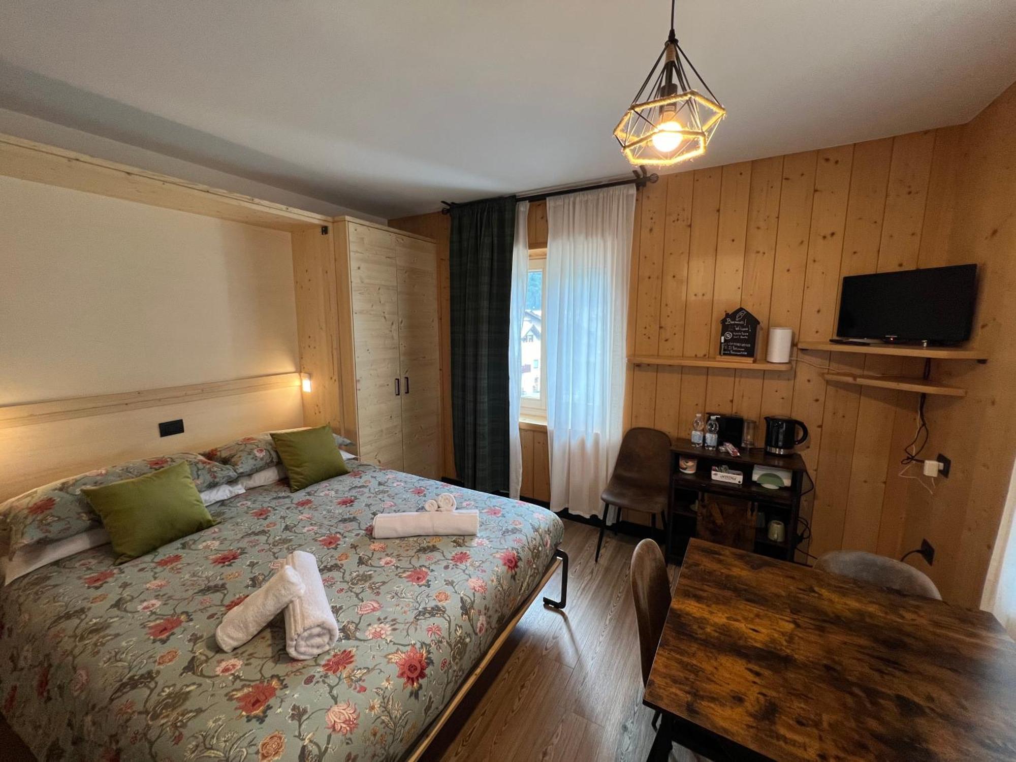 Il Pettirosso - Casa Vacanze Bormio Luaran gambar